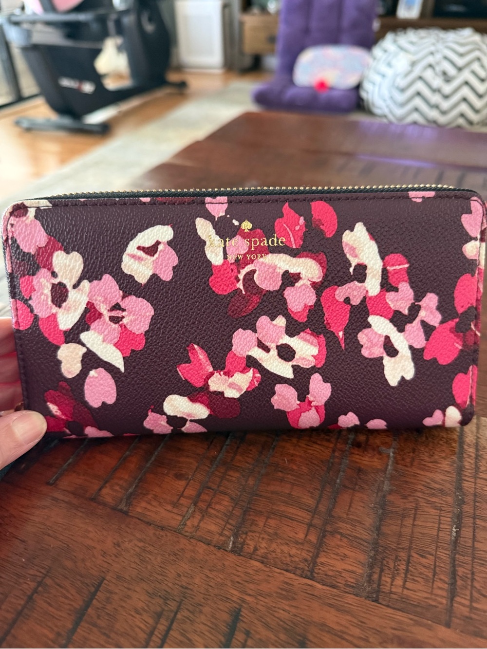 kate spade Floral Zip Continental Wallet - Plum with Pink/White Flowers EUC